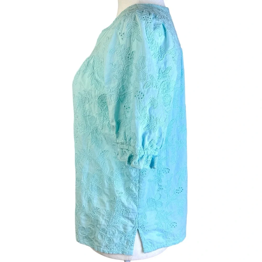 LOFT Light Aqua Blue Eyelet Embroidered Blouse Size M - Picture 5 of 11